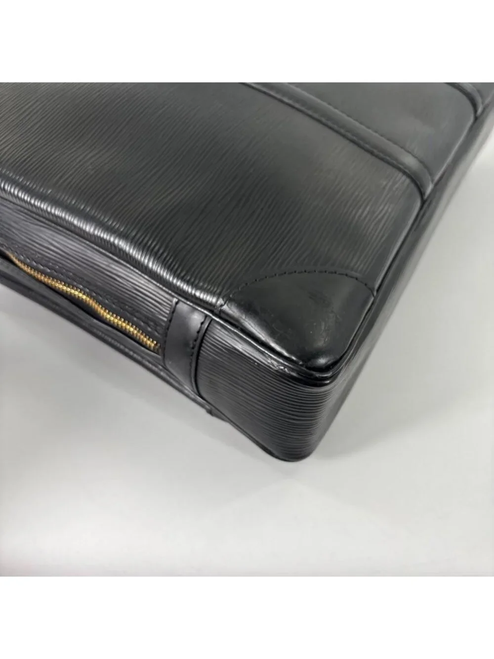 Louis Vuitton Epi Porte Document Voyage